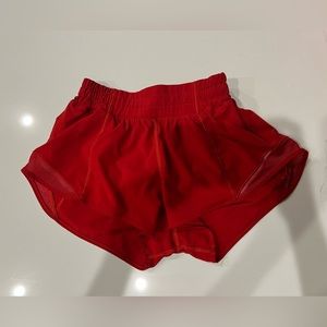 Red lululemon hotty hot shorts 2.5 length size 2